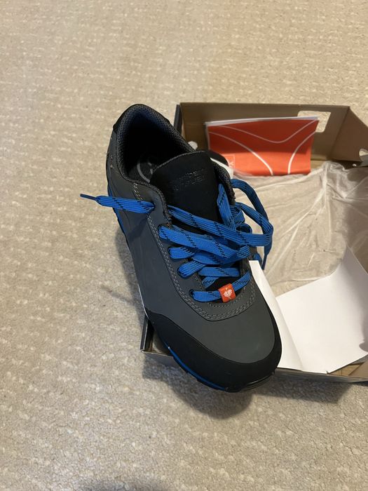 Vând pantofi de protecție Engelbert Strauss