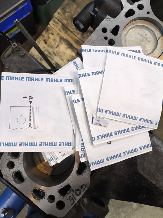 Двигатель Ауди 100 с4 AAR, 2.3