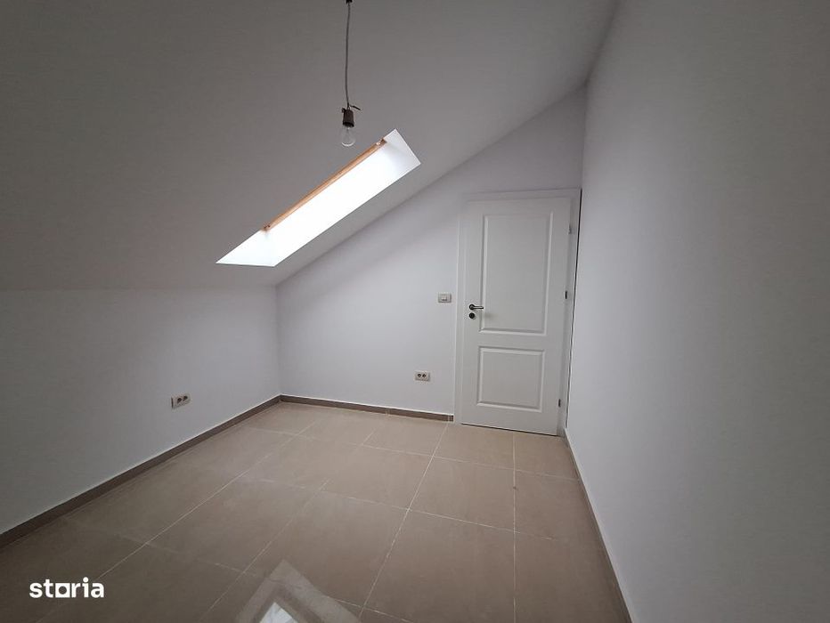 Apartament cu 3 camere- 71 mp utili-bucatarie inchisa- Pozitie excelen