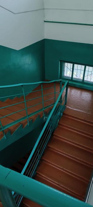 Продам 2 комн Ленинградку.