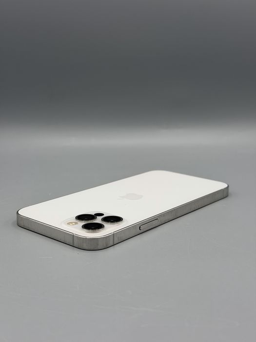 iPhone 12 Pro / 128 GB / Baterie 100% / Silver / Rama uzata / Garantie un an