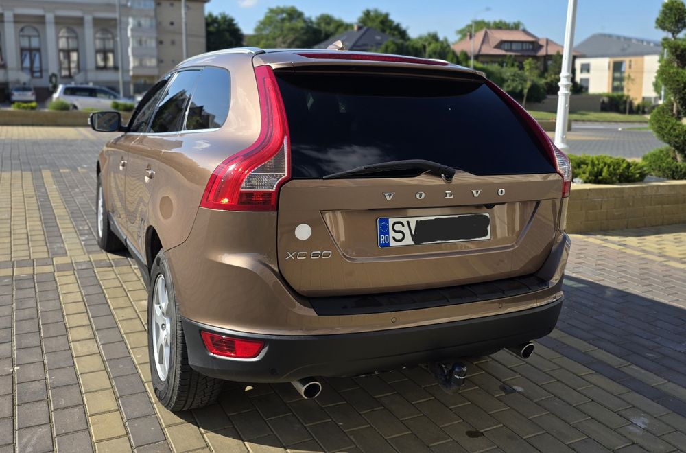 VOLVO XC60 2012 — imagine 4