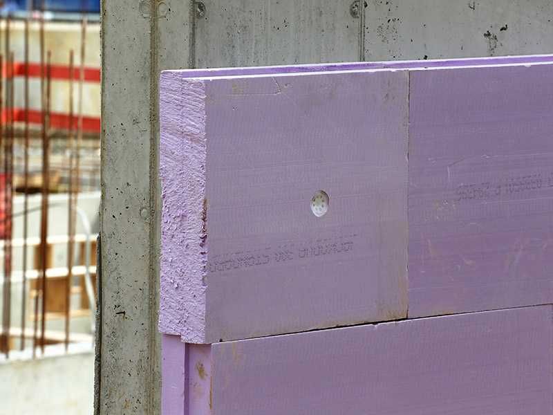 Изграждане на Външна и Вътрешна Изолация