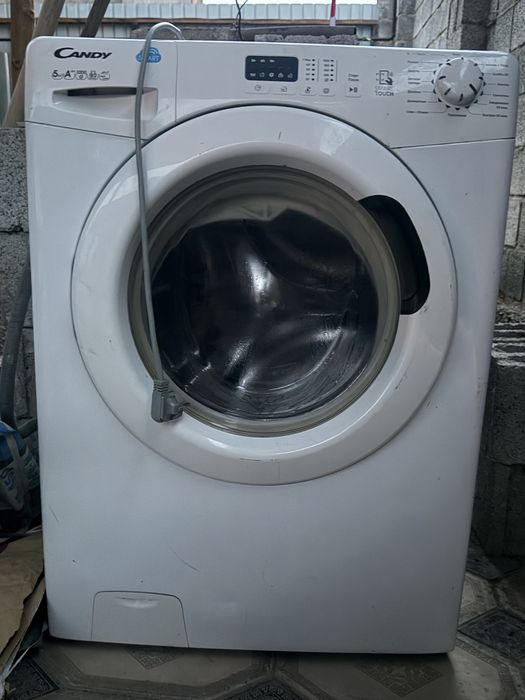 Продам стиральную машинку