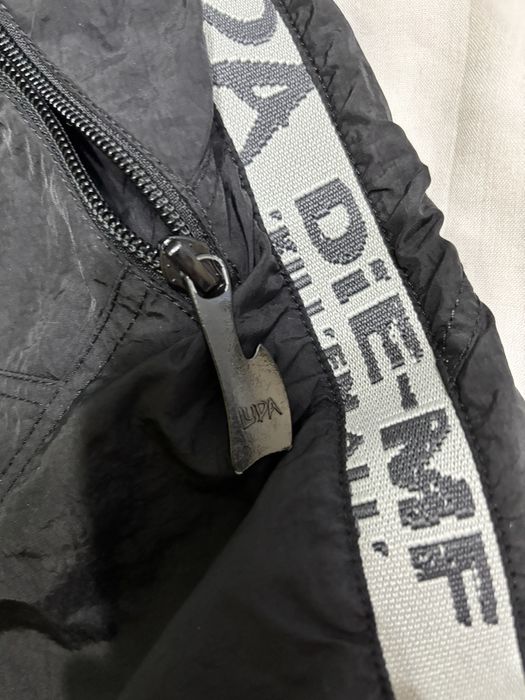 Къси панталони луда/luda