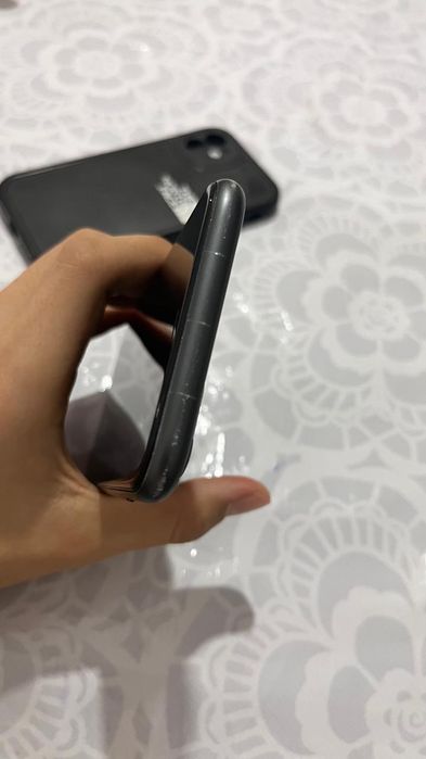 Продается iPhone 11