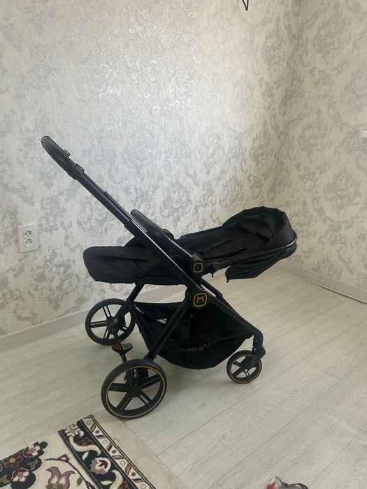 Коляска прогулочная