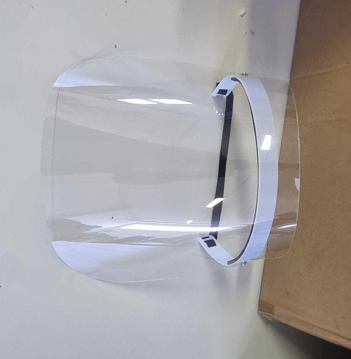 Дезинфектанти, предпазни маски и шлемове