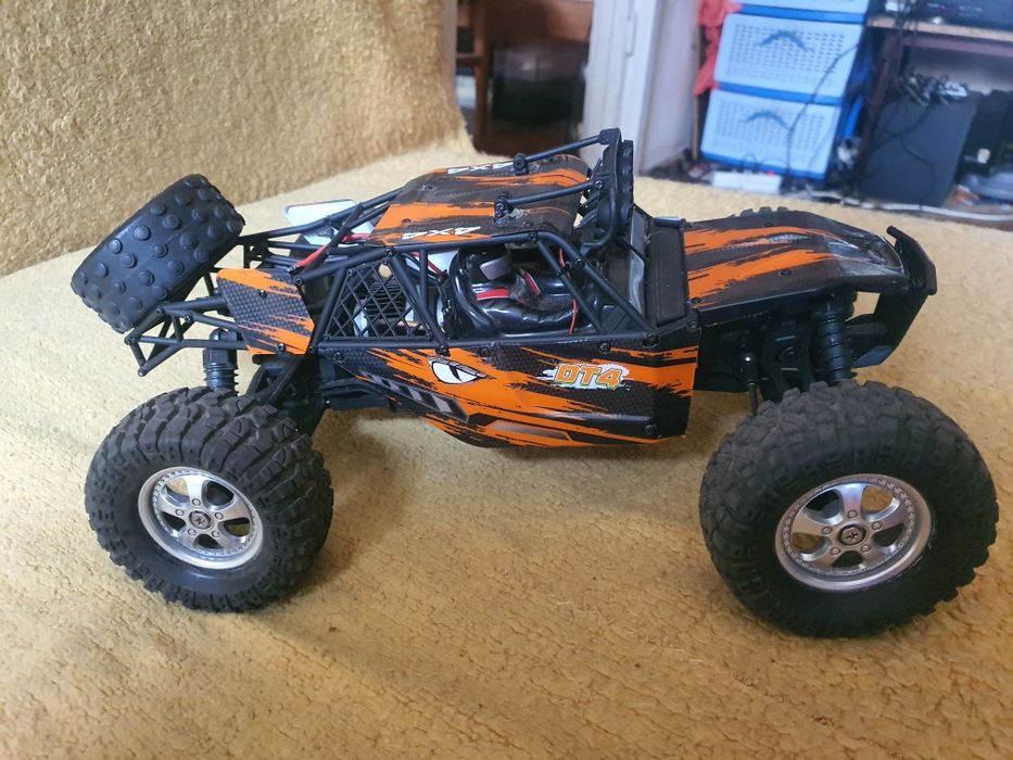se vinde automodel bughy 4wd ,