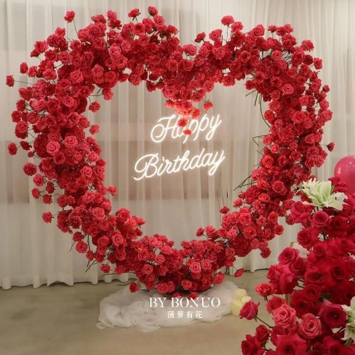 Арка каркас Сердце  размер 2×2 метра