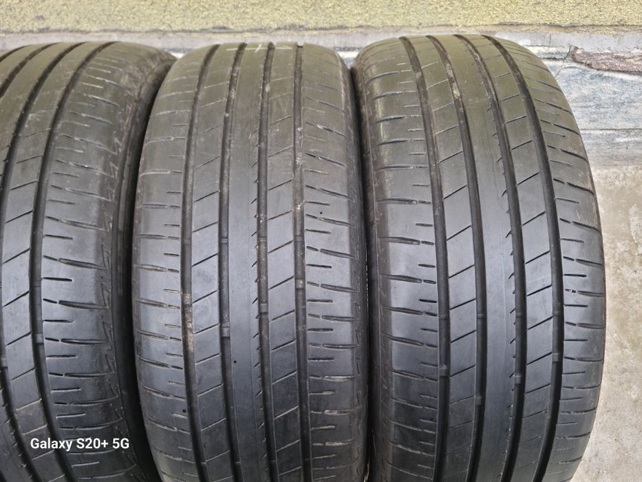 225 /45R19 Bridgestone Turanza T005A
