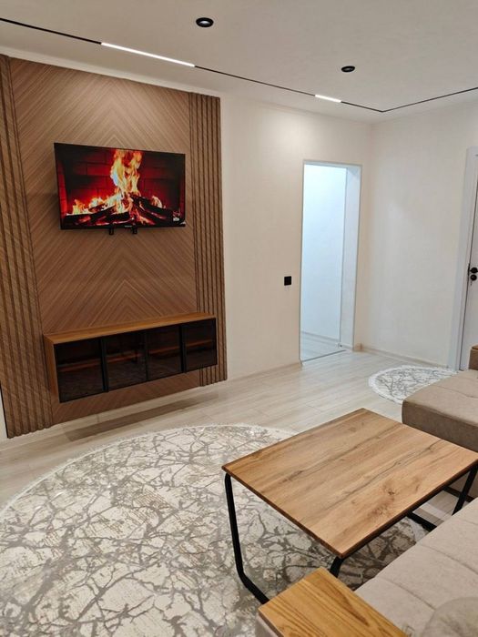 2ком. Квартира 52 м2. Ор-р: метро Буюк Ипак Йули, Буз базар
