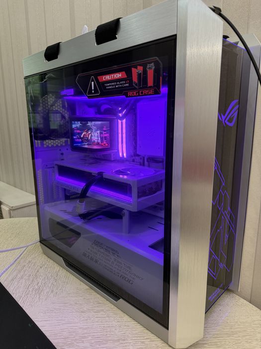 Очень мощный компьютер