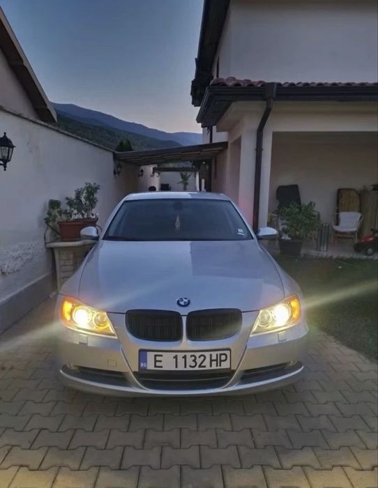 BMW 330i E90 3. 0i   2006 г. | N52 | Богато оборудване /газ
