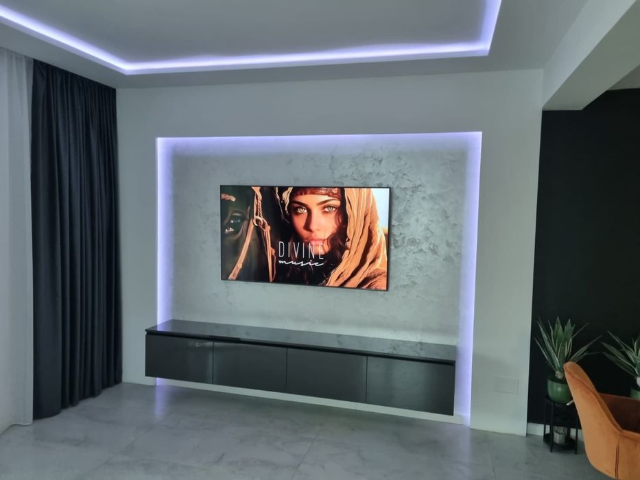 Mobila de bucatarie - MDF Lucios/Mat - La comanda