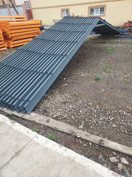 Hală metalică diferite dimensiuni lichidare de stoc