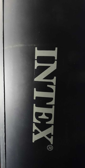 матрас Intex  со встроенным электронасосом