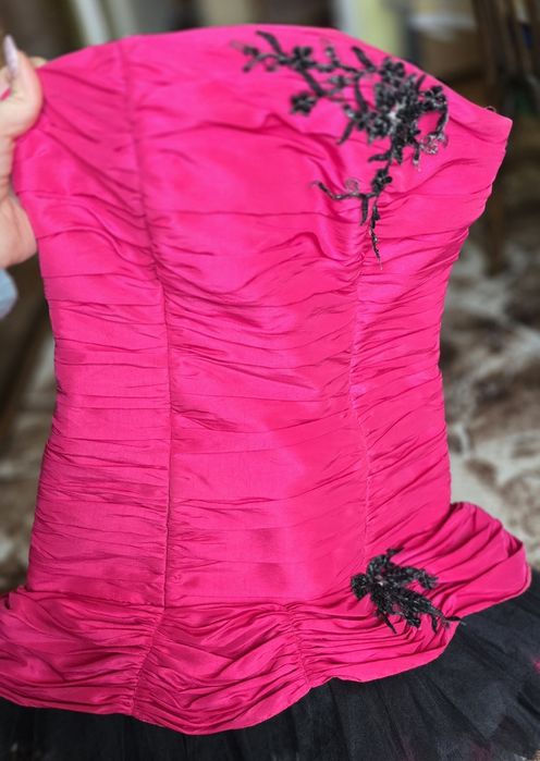 Бална/абитуриентска/официална  рокля