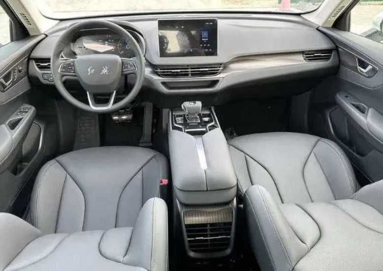 HONGQI EQM-5 500 Tlik