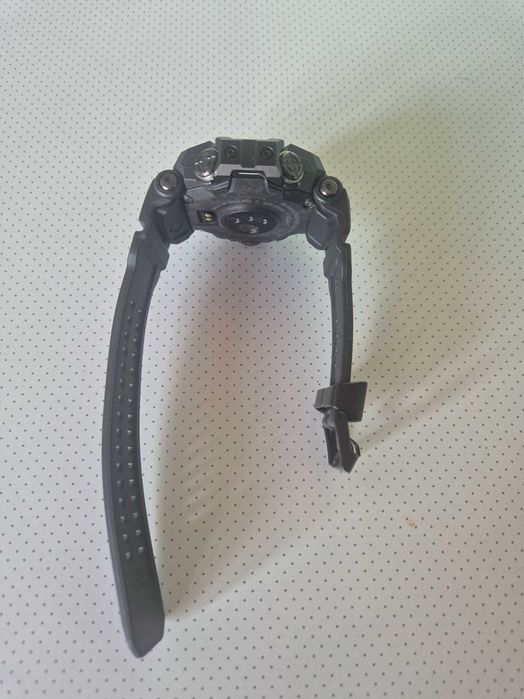 Часовник Casio GPR H-1000