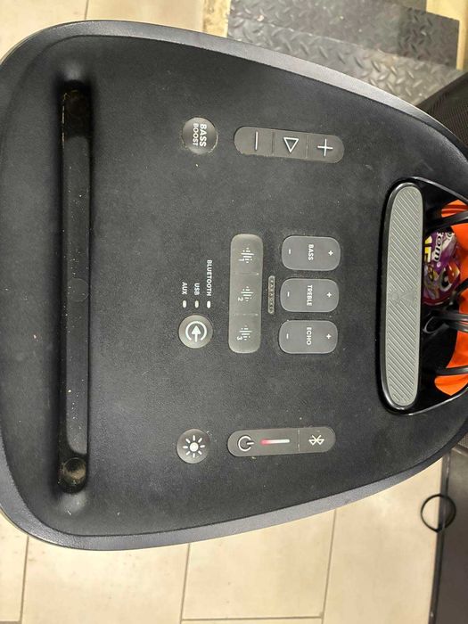 Partybox JBL 310