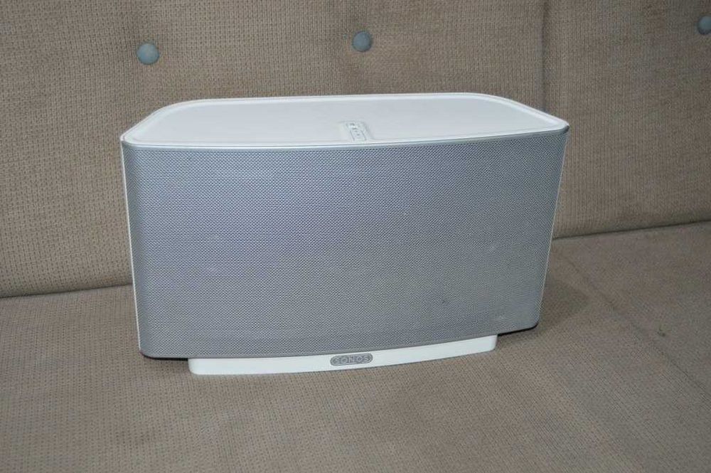 Boxe SONOS Play 5 internet radio prin app