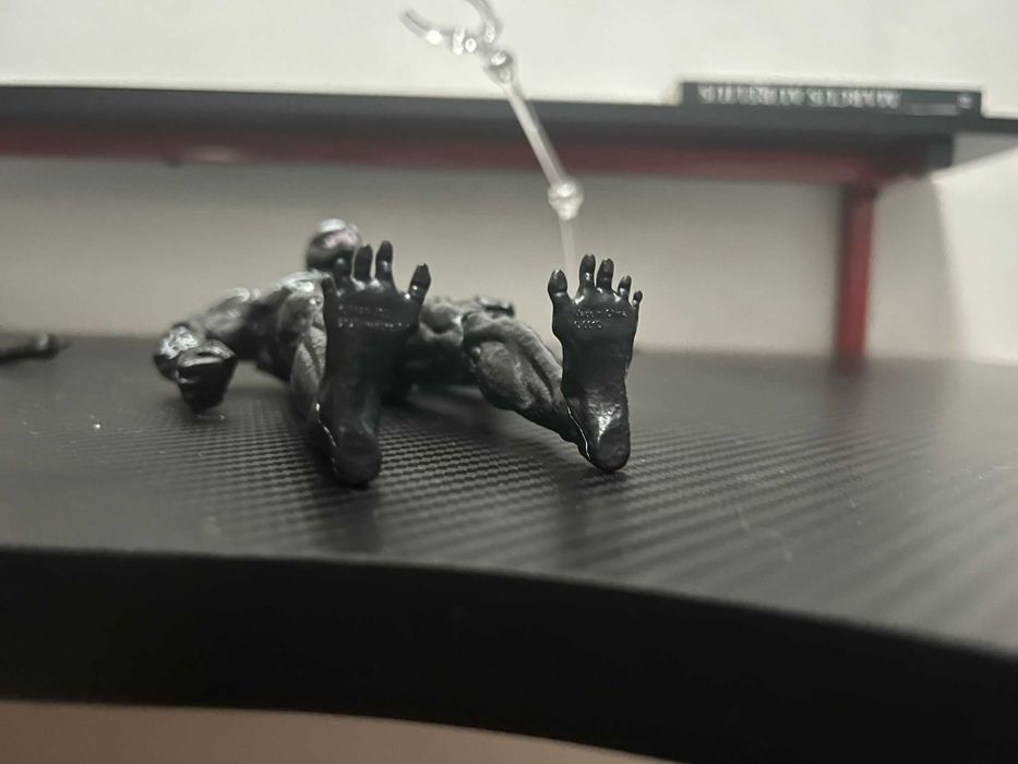 Figurină Venom Marvel Legends