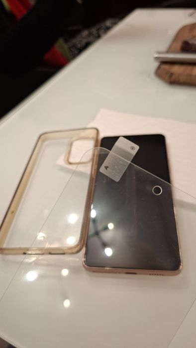 Продавам телефон Samsung galaxy A53