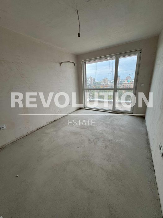 Продава се Двустаен апартамент в Пловдив, Южен - 76 кв.м за 1439 €/кв.м - Снимка #2