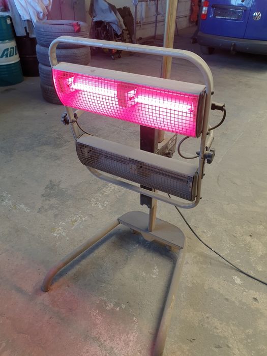 Lampa infrarosu                        .