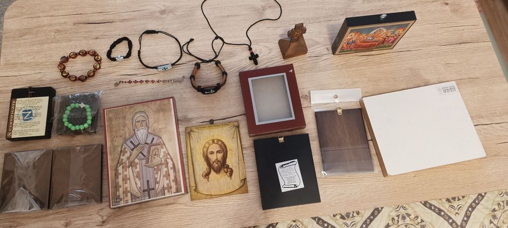 Icoane litografiate+metaniere tip brățară și multe altele