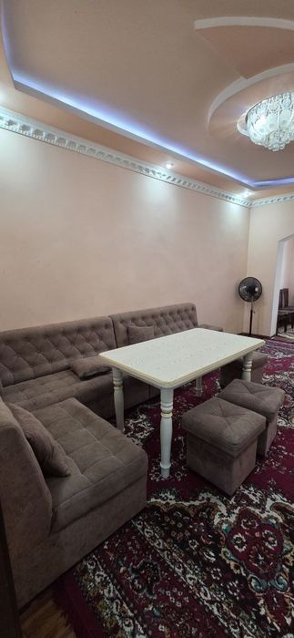Chorsu Samarqand darvoza Qoratosh ikki xonalik