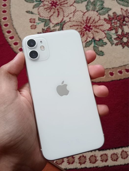 iPhone 11 память 64гб