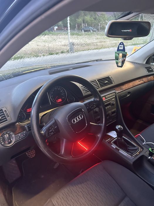 Audi a4 b7 2005.