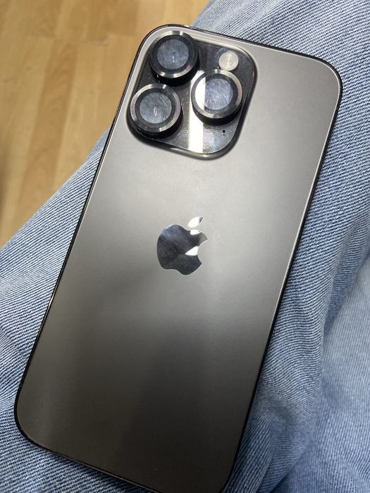 Iphone 14 pro в ремонте не был коробка бар