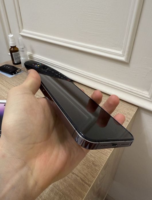 iPhone 14 pro max deep purple