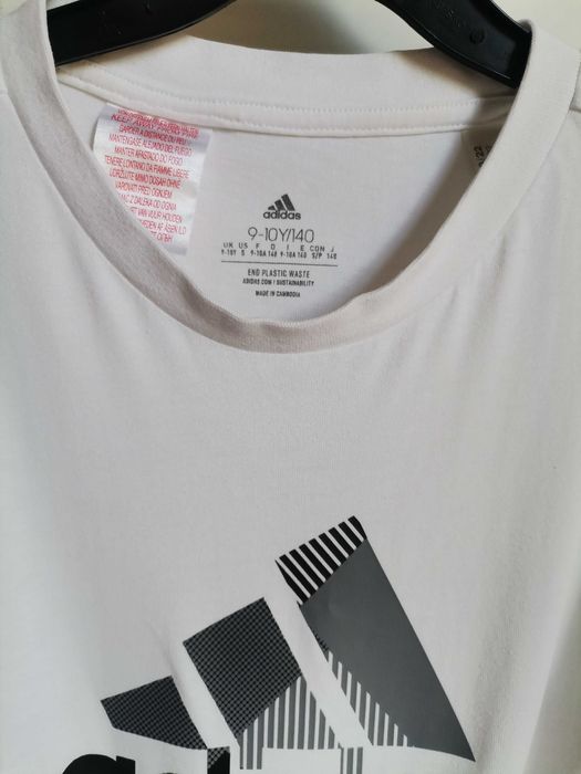 Три тениски за 12 лв.