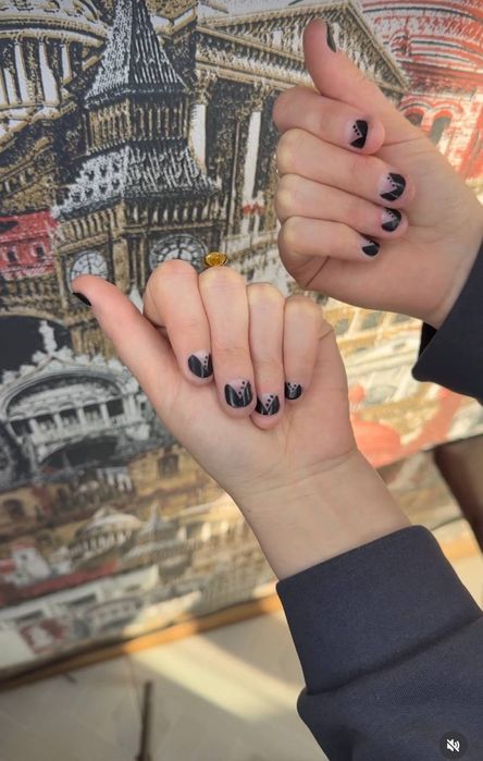 Маникюр+Педикюр+Хина сифатли хизмат,тоза иш,чиройли натижа.