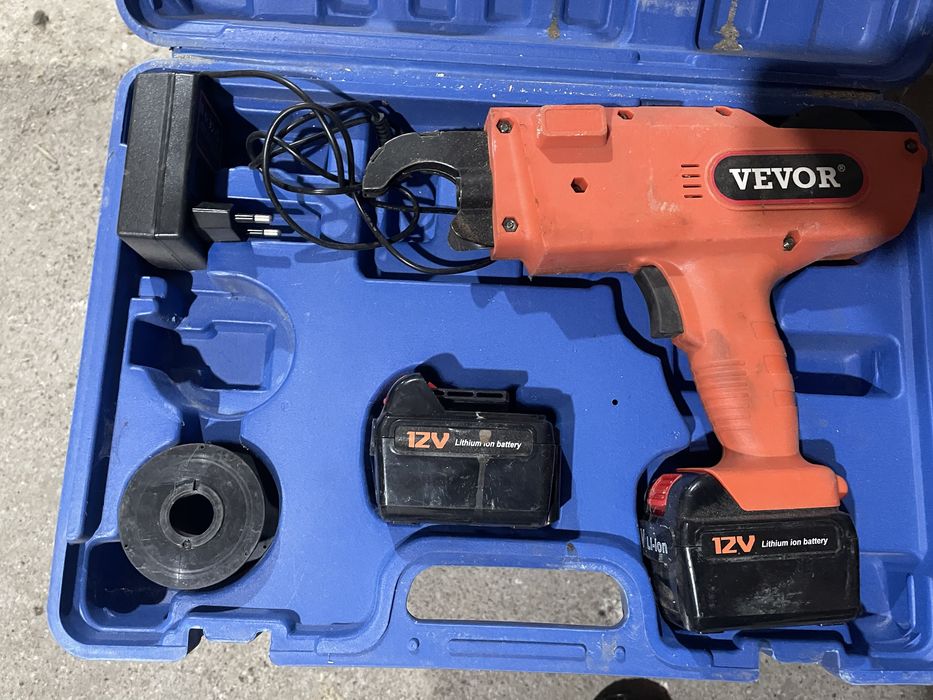 Masina de legat fier