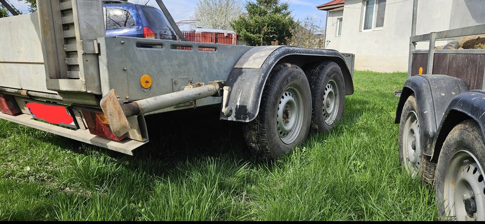 Remorcă 3000 kg de vânzare!