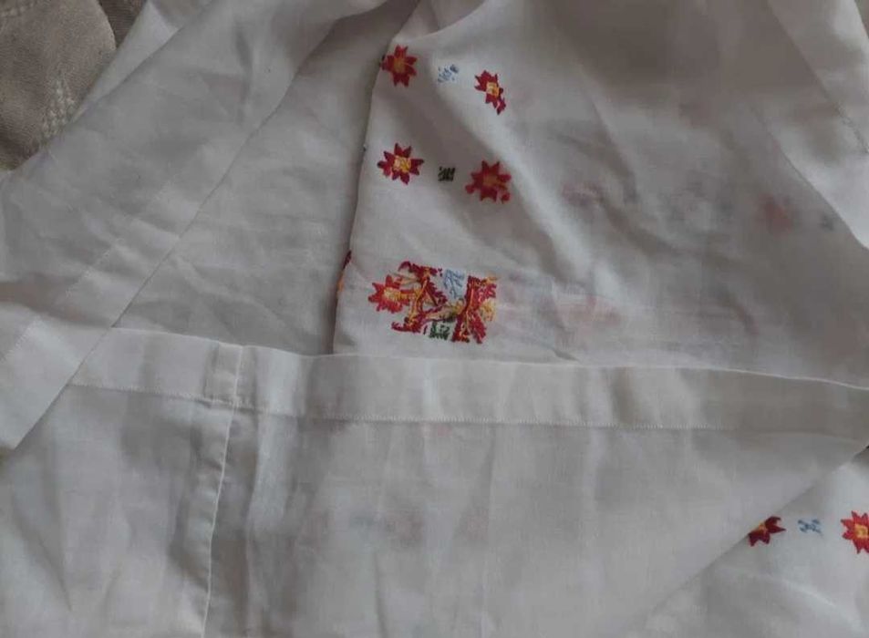 Ie dama cusuta manual marimea L