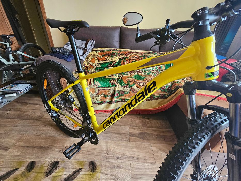 Vand bicicleta MTB Cannondale Trial M six