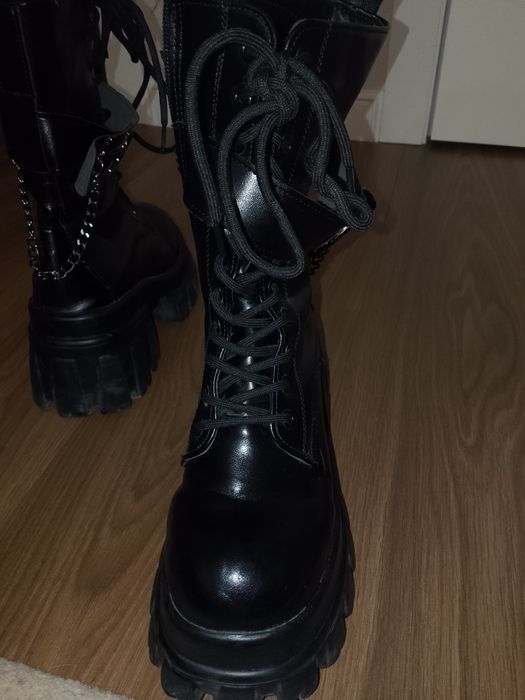 Продам ботинки за 6.500 тг