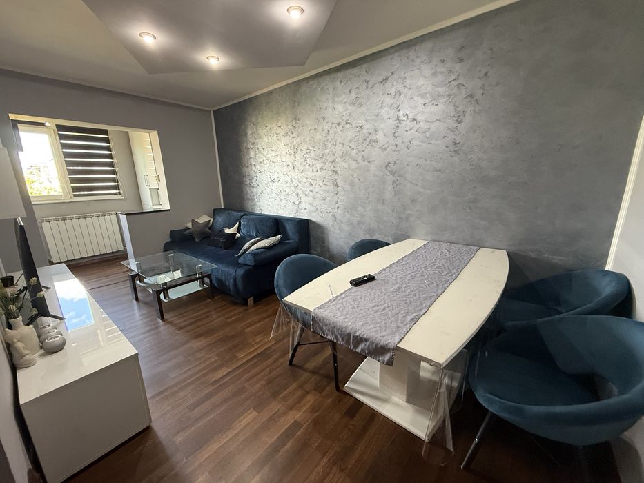 Apartament de inchiriat