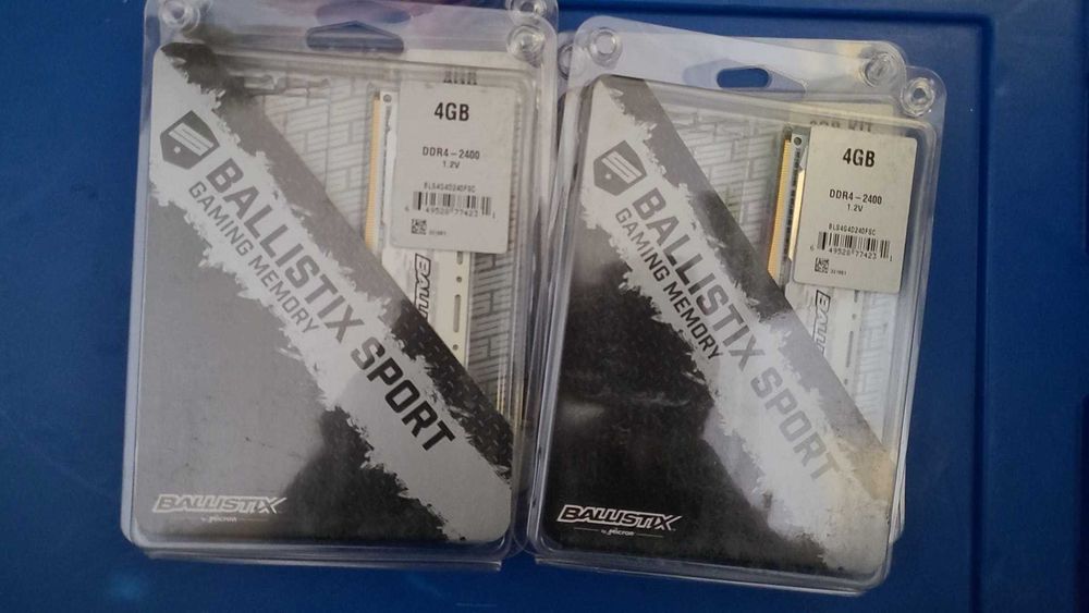 Memorie ram gaming crucial 4gb ddr4 2400 mhz , noi , sigilate