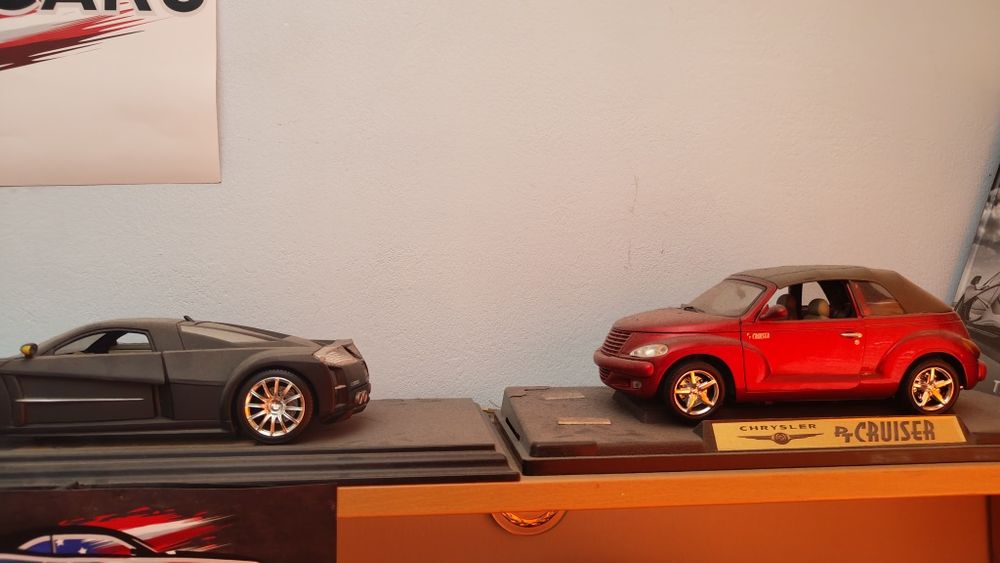 Модели колички 1:18 Chrysler Chevrolet Cadillac