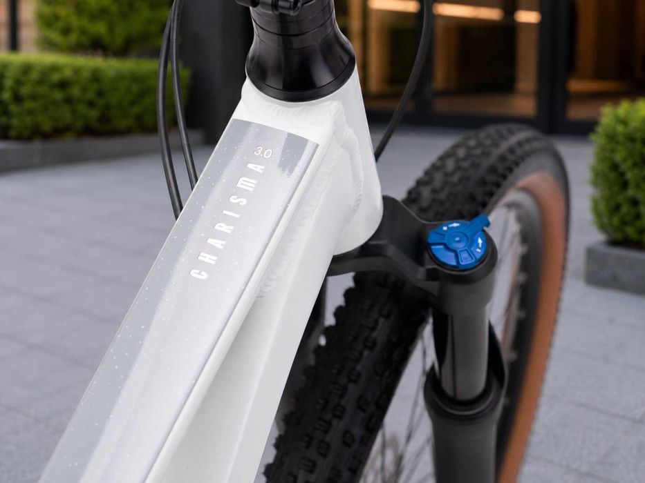 Нов дамски планински велосипед CTM CHARISMA 3.0 29 – Shimano CUES, въздушна вилка, внос от Словакия