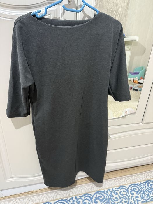 Отдам женские вещи