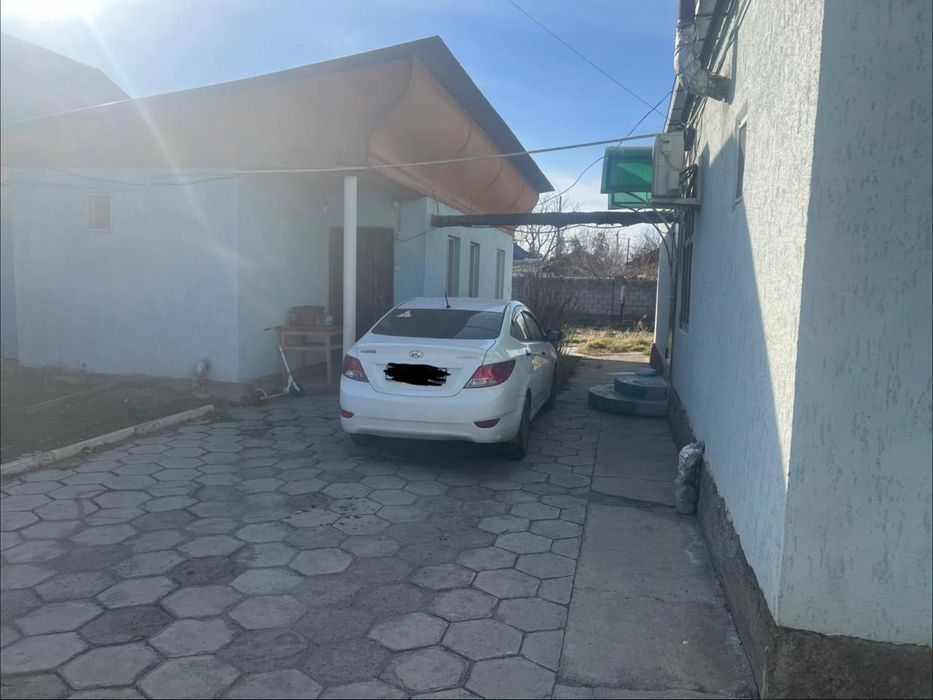 Дом в отличном районе!