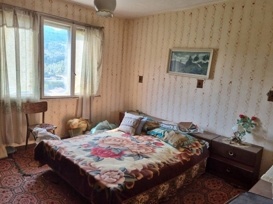 Продава се Къща в Враца, Център - 160 кв.м за 271 €/кв.м - Снимка #4